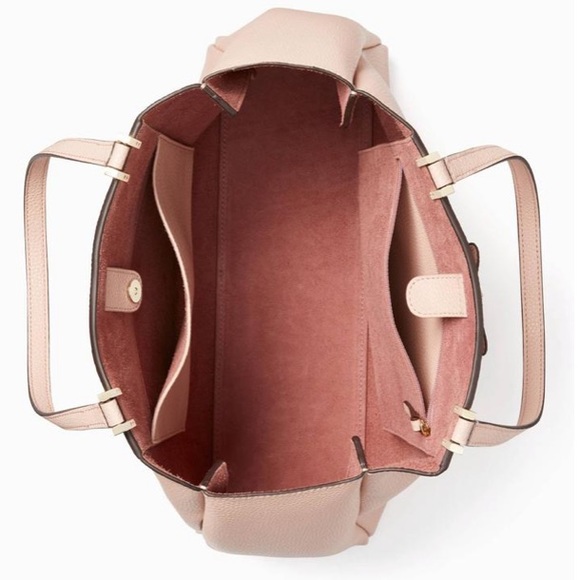 Pershing Street Nell - Picture 2 of 5